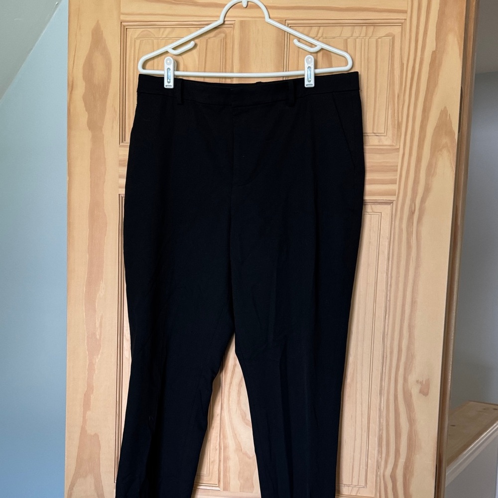 Uniqlo Women's Black Trousers